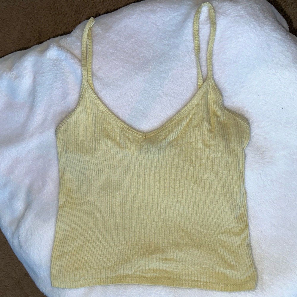 Yellow tank 💛